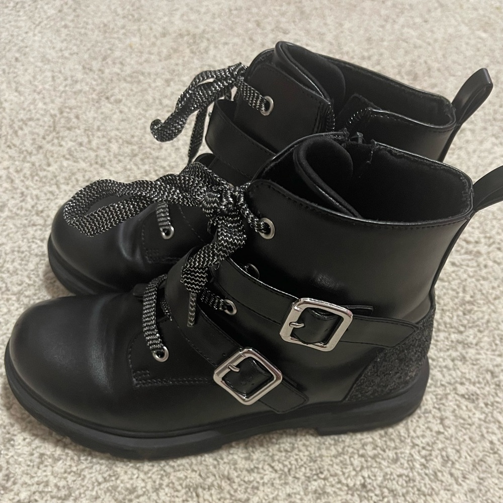 Mix NO. 6 Girls size 4 black zip up boots
